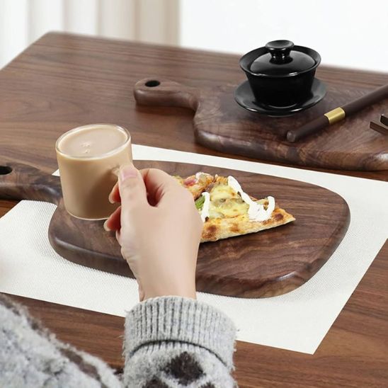 Planche a decouper bois | en noyer noir - Fanumano Accessoires de Cuisine